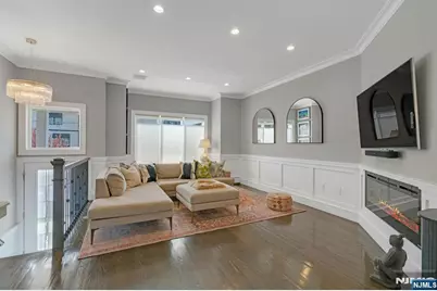 387 Lincoln Avenue B #B, Cliffside Park, NJ 07010 - Photo 3
