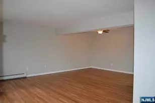 33 Henry Pl B4, Hackensack, NJ 07601 - Photo 11