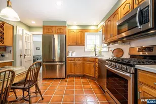 8 Abbington Terrace, Glen Rock, NJ 07452 - Photo 15
