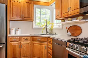 8 Abbington Terrace, Glen Rock, NJ 07452 - Photo 17