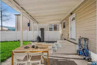 133 Brill Street, Newark, NJ 07105 - Photo 41