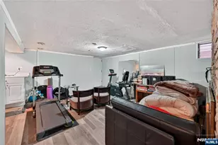 133 Brill St, Newark, NJ 07105 - Photo 35