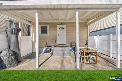 133 Brill Street, Newark, NJ 07105 - Photo 39