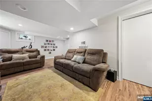 182 Carlson Pl, Bergenfield, NJ 07621 - Photo 19