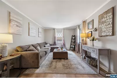 182 Carlson Place, Bergenfield, NJ 07621 - Photo 5