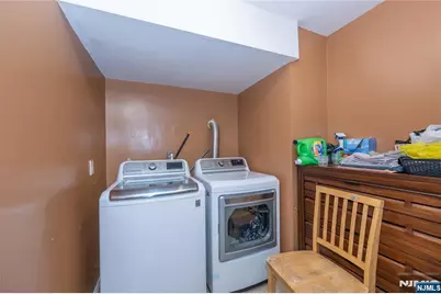 28 Highland Street, Paterson, NJ 07524 - Photo 29