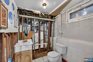241 Halsted St, East Orange, NJ 07018 - Photo 37