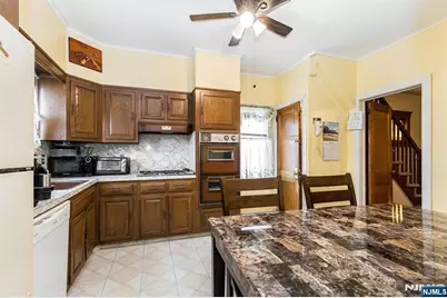 150 Boyle Avenue, Totowa, NJ 07512 - Photo 15