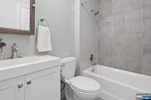 74 Boston St, Newark, NJ 07103 - Photo 13