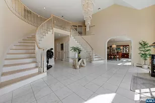 718 Highwoods Dr, Franklin Lakes, NJ 07417 - Photo 7