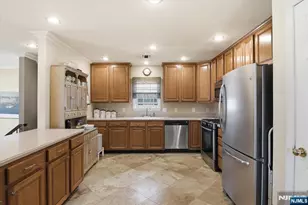 7 Strickland Ave, Little Falls Township, NJ 07424 - Photo 7