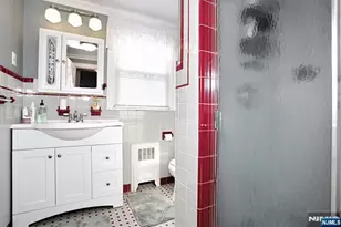 33 4th St, Park Ridge, NJ 07656 - Photo 23