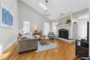 50 Hemlock Dr, Paramus, NJ 07652 - Photo 15