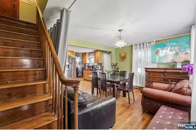 31-18 Norwood Drive, Fair Lawn, NJ 07410 - Photo 5