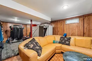 31-18 Norwood Dr, Fair Lawn, NJ 07410 - Photo 35