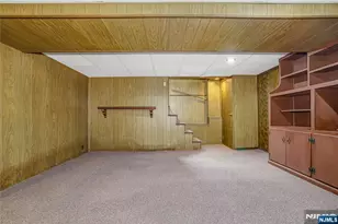 455 Stuyvesant Ave, Lyndhurst Township, NJ 07071 - Photo 25