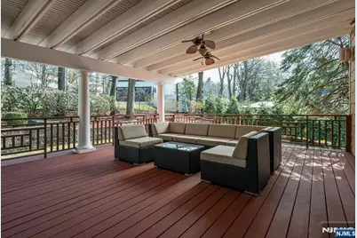 445 Pine Hill Road, Leonia, NJ 07605 - Photo 23