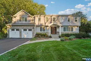 46 Van Blarcom Ln, Wyckoff Township, NJ 07481 - Photo 1