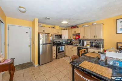 75 Union Street 5E #5E, Hackensack, NJ 07601 - Photo 9