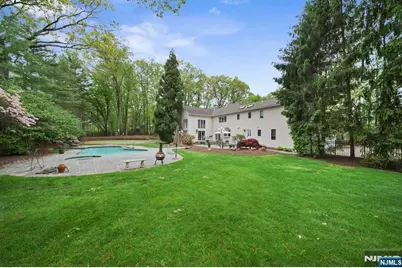 24 Country Club Way, Demarest, NJ 07627 - Photo 37