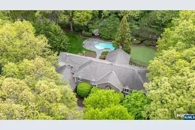 24 Country Club Way, Demarest, NJ 07627 - Photo 3