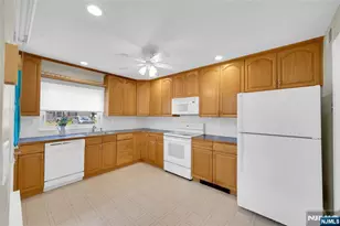 945A Liverpool Cir, Manchester Township, NJ 08759 - Photo 15