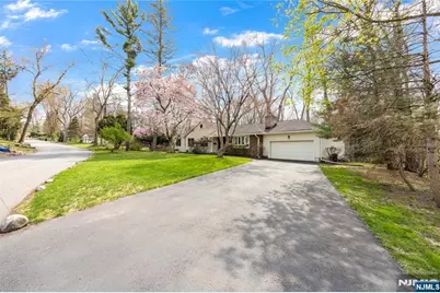 11 Sunset Road, Demarest, NJ 07627 - Photo 3