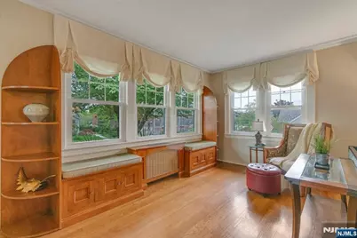 354 Liberty Avenue, Hillsdale, NJ 07642 - Photo 3