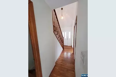 180 Myrtle Avenue, Fort Lee, NJ 07024 - Photo 9