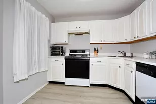 1399 York St, Mahwah, NJ 07430 - Photo 5