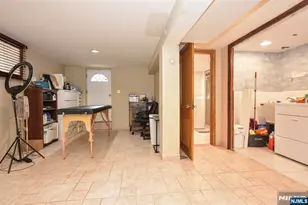 519 St Pauls Ave, Cliffside Park, NJ 07010 - Photo 25