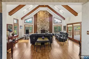 9 Toboggan Ridge Rd, Saddle River, NJ 07458 - Photo 19