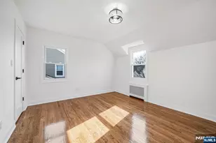 17 Highpark Pl, Clifton, NJ 07011 - Photo 9