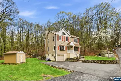 219 Snake Den Road, Wanaque, NJ 07465 - Photo 3