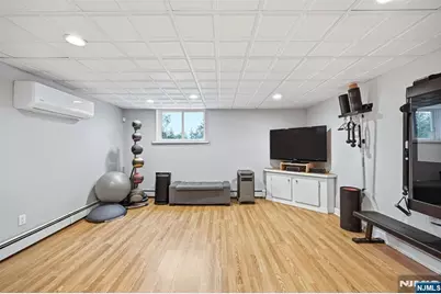219 Snake Den Road, Wanaque, NJ 07465 - Photo 37