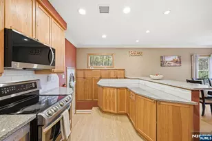 219 Snake Den Rd, Wanaque, NJ 07465 - Photo 17
