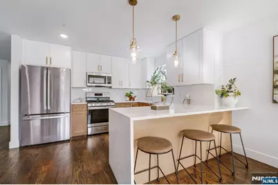 543 13th Avenue, Newark, NJ 07103 - Photo 9