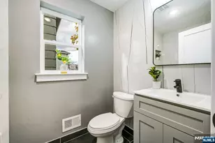 543 13th Ave, Newark, NJ 07103 - Photo 11