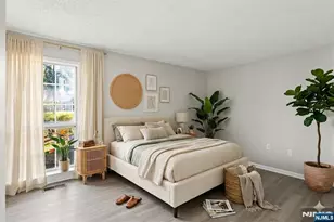 28 Boston Ct, Newark, NJ 07103 - Photo 7