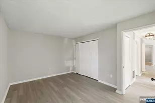 28 Boston Ct, Newark, NJ 07103 - Photo 27
