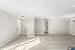 28 Boston Ct, Newark, NJ 07103 - Photo 9