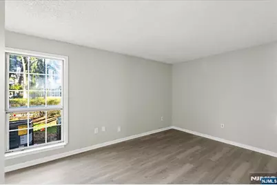 28 Boston Court, Newark, NJ 07103 - Photo 23