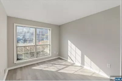28 Boston Court, Newark, NJ 07103 - Photo 21