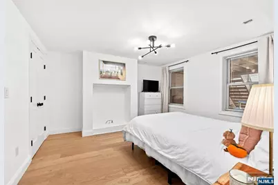 633 Jersey Avenue, Jersey City, NJ 07302 - Photo 35