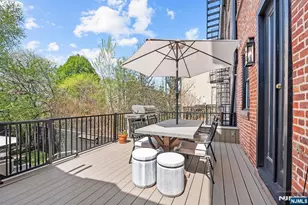 633 Jersey Ave, Jersey City, NJ 07302 - Photo 27