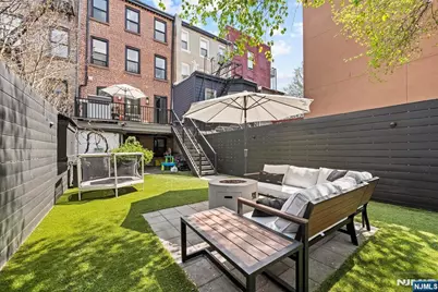 633 Jersey Avenue, Jersey City, NJ 07302 - Photo 29
