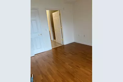 526 Bushes Lane, Elmwood Park, NJ 07407 - Photo 21