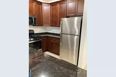 526 Bushes Lane, Elmwood Park, NJ 07407 - Photo 5