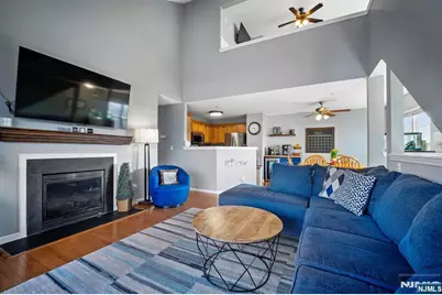 37 Mountainside Drive, Pompton Lakes, NJ 07442 - Photo 3