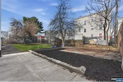 301 Ellis Avenue, Irvington, NJ 07111 - Photo 39